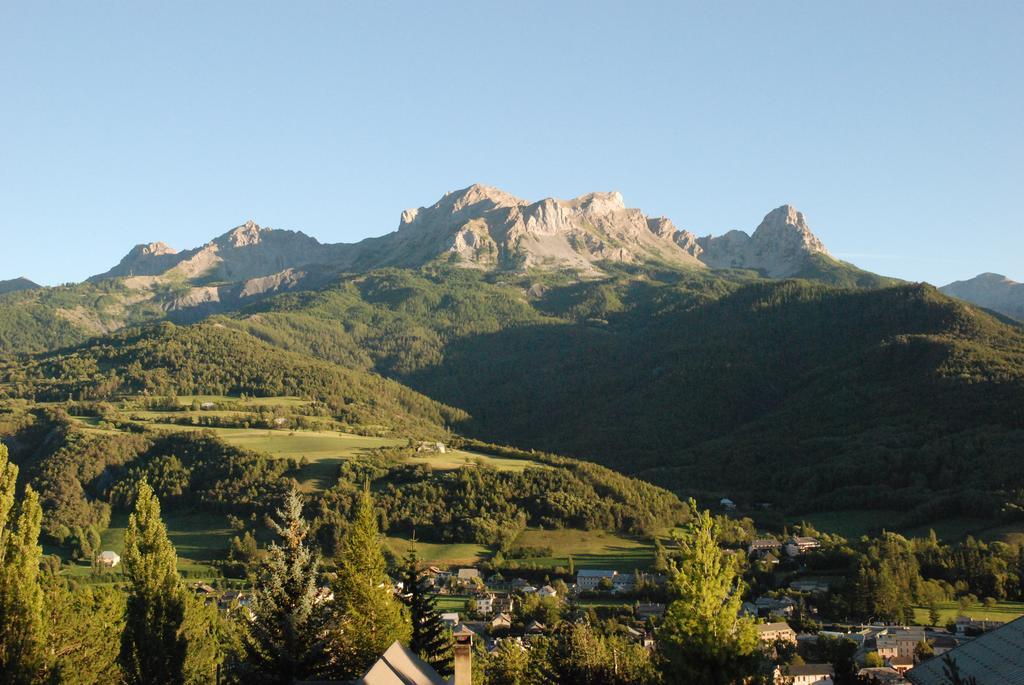 Panoramic 19 Apartment Barcelonnette Ruang foto