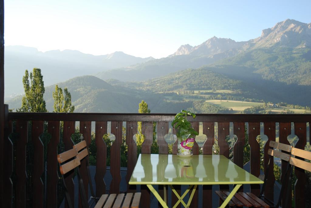 Panoramic 19 Apartment Barcelonnette Bagian luar foto